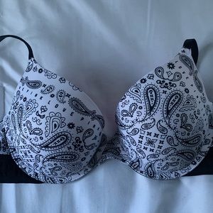 Victoria’s Secret Bra